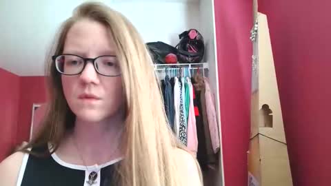 AngelicAngel online show from 04-25-26, 01:08