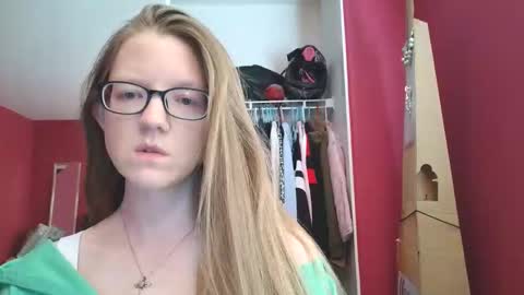 AngelicAngel online show from 04-25-26, 05:43