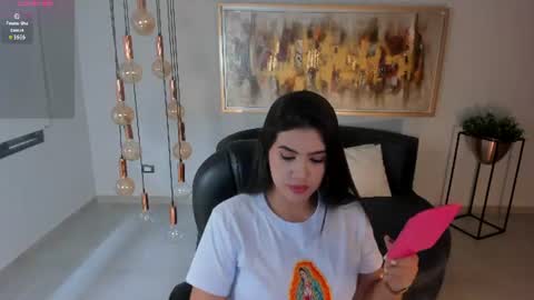 Snapshot of angelicavega_ chatting on 06-13-26, 08:18 Angelica Vega online show from 06-13-26, 08:18
