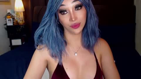 Snapshot of angelicqueents chatting on 02-02-25, 08:46 MS. AMALIA online show from 02-02-25, 08:46