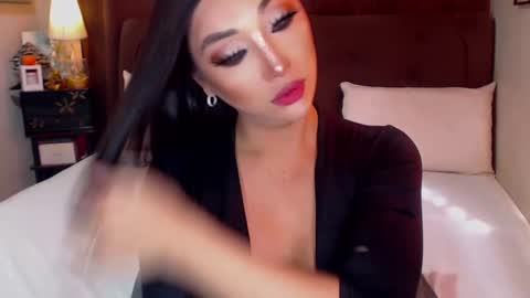 Snapshot of angelicqueents chatting on 02-23-25, 06:17 MS. AMALIA online show from 02-23-25, 06:17