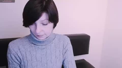 Angelina online show from 01-15-25, 01:20