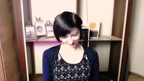 Angelina online show from 11-24-25, 07:41