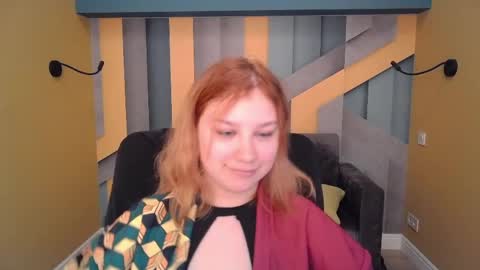 AngelinaLow online show from 04-06-26, 11:33