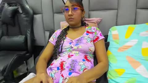 AngelinaMurphy online show from 11-11-25, 02:44