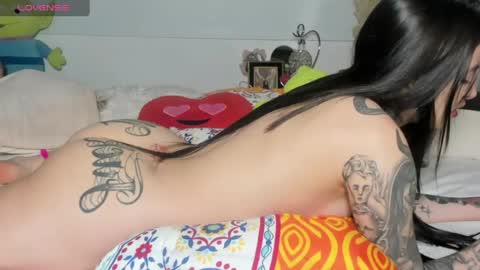 Snapshot of angeline__smith chatting on 06-01-26, 06:04 Angeline Smith online show from 06-01-26, 06:04