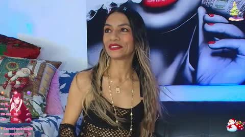 Snapshot of angeline_focus chatting on 12-10-24, 11:00 ANGELINE  YAMPOLL online show from 12-10-24, 11:00