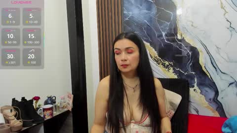Snapshot of angelinee39 chatting on 10-22-25, 09:20 angeline online show from 10-22-25, 09:20