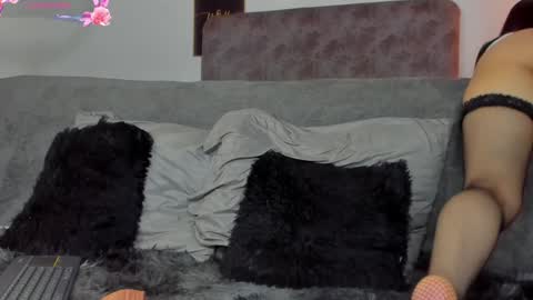 angelinepossy online show from 12-24-24, 08:49