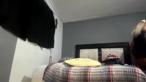 angelita827652 online show from 03-16-26, 09:13