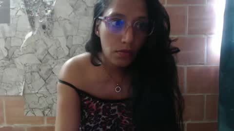 angela online show from 02-07-25, 12:17