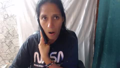 angela online show from 11-17-25, 11:54