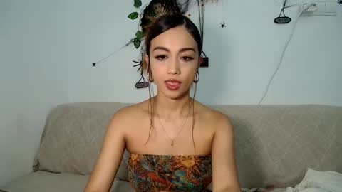 angelkath online show from 10-19-25, 04:51