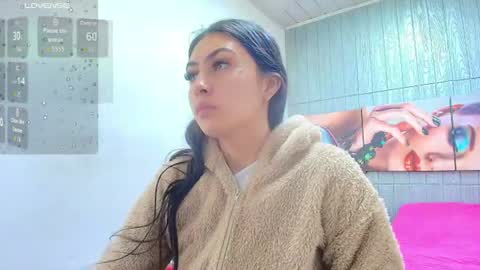 Snapshot of angell_cooper8 chatting on 07-21-26, 12:18 Angell cooper8 online show from 07-21-26, 12:18