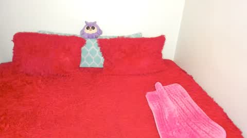 Snapshot of angellaveyparsons chatting on 03-11-26, 02:17 Angel Lavey-Parsons online show from 03-11-26, 02:17