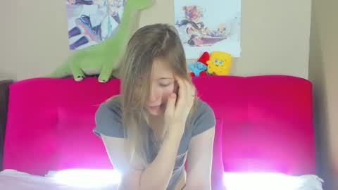 angellery online show from 11-12-25, 11:10