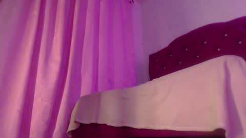 Angellike online show from 01-25-25, 10:18