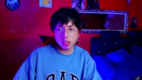 Angel  online show from 02-18-25, 09:32