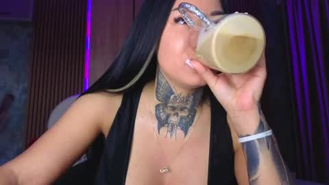 angellys online show from 05-26-26, 12:23