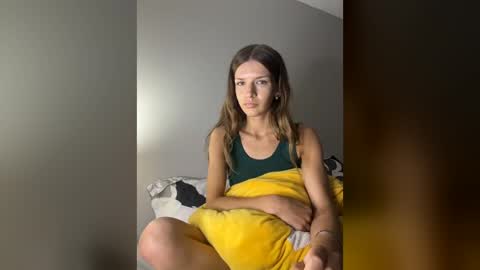 angelmae2947 online show from 05-11-26, 05:57