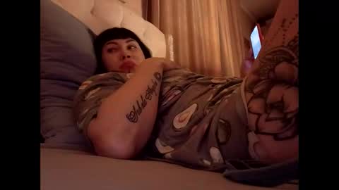 Snapshot of angelo4ek_olya chatting on 03-06-25, 10:58 Your dreams best breasts online show from 03-06-25, 10:58