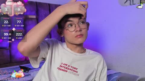 Angelo I work from home this is my room  online show from 01-05-25, 09:26