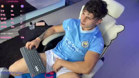 Angelo Ferro online show from 02-25-25, 02:14