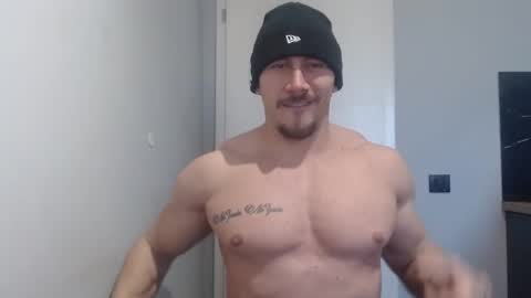  ------- SEX SHOW WITH GUYS AND GIRLS  MUSCLE SHOW online show from 02-20-25, 09:22
