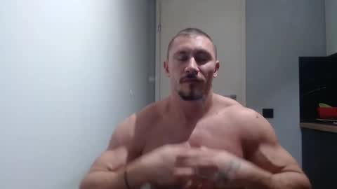  ------- SEX SHOW WITH GUYS AND GIRLS  MUSCLE SHOW online show from 11-15-25, 03:30