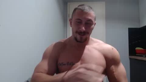  ------- SEX SHOW WITH GUYS AND GIRLS  MUSCLE SHOW online show from 11-30-25, 06:12