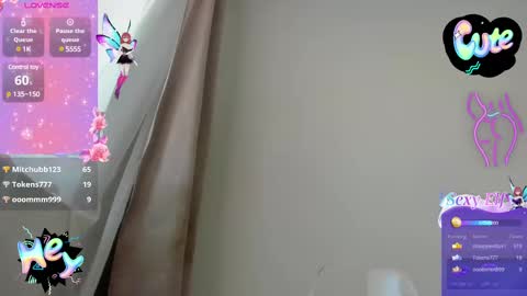 Snapshot of angeloflove_ chatting on 02-21-25, 08:40 Raiss online show from 02-21-25, 08:40