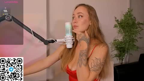 Snapshot of angelpaull chatting on 03-03-25, 11:24 Angel online show from 03-03-25, 11:24