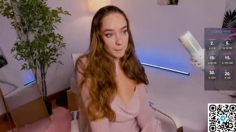 Snapshot of angelpaull chatting on 10-26-25, 08:48 Angel online show from 10-26-25, 08:48