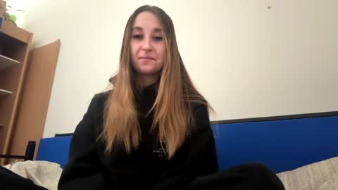 Alice online show from 05-15-26, 12:45
