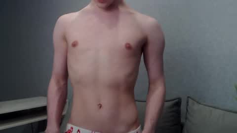 Angel online show from 02-10-25, 06:35