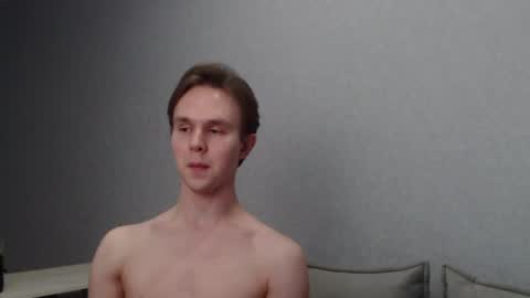 Angel online show from 03-11-25, 03:45