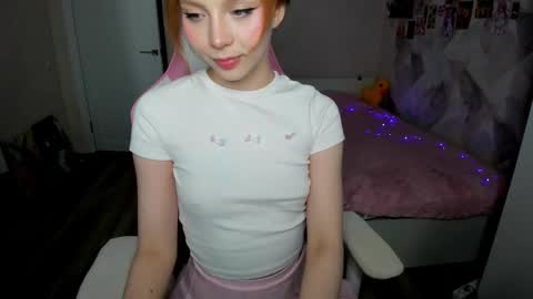 Snapshot of angels_of_passion chatting on 10-26-25, 08:15 Yana online show from 10-26-25, 08:15