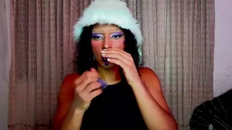   online show from 09-26-25, 06:28