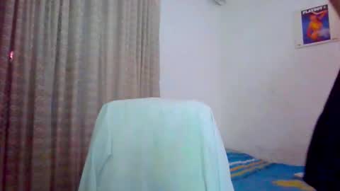   online show from 09-28-25, 01:55