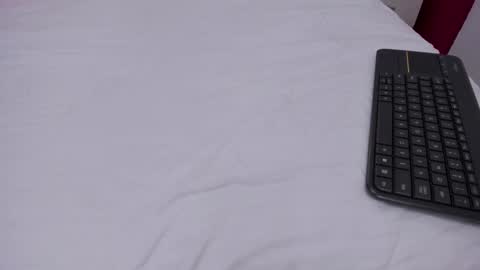 Angel  online show from 02-26-25, 09:53