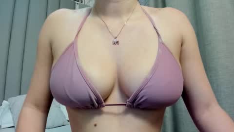 Angel  online show from 09-17-25, 11:12