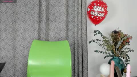 ANGIE online show from 09-20-25, 02:51