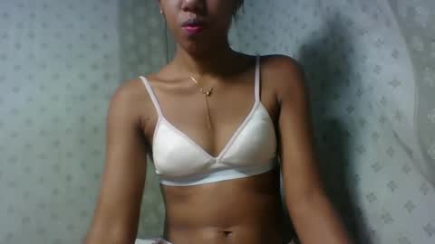 Snapshot of angeltta69 chatting on 05-05-26, 03:09 angeltta69 online show from 05-05-26, 03:09