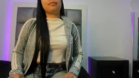angely_js online show from 10-30-25, 12:39