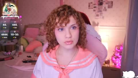 Snapshot of angelytaxx chatting on 01-10-25, 09:44 Angel online show from 01-10-25, 09:44