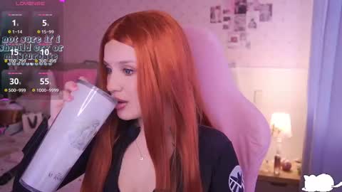 Snapshot of angelytaxx chatting on 02-23-25, 11:33 Angel online show from 02-23-25, 11:33