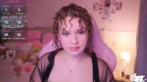 Snapshot of angelytaxx chatting on 03-01-25, 04:58 Angel online show from 03-01-25, 04:58