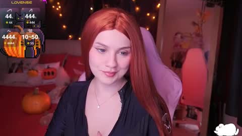 Snapshot of angelytaxx chatting on 11-24-25, 12:10 Angel online show from 11-24-25, 12:10