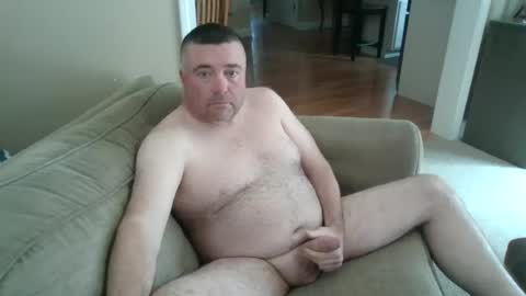 Snapshot of angh21 chatting on 04-29-26, 04:11 Bill M. online show from 04-29-26, 04:11