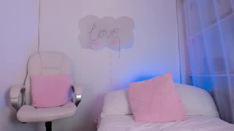 violeth lopez online show from 02-25-25, 05:58